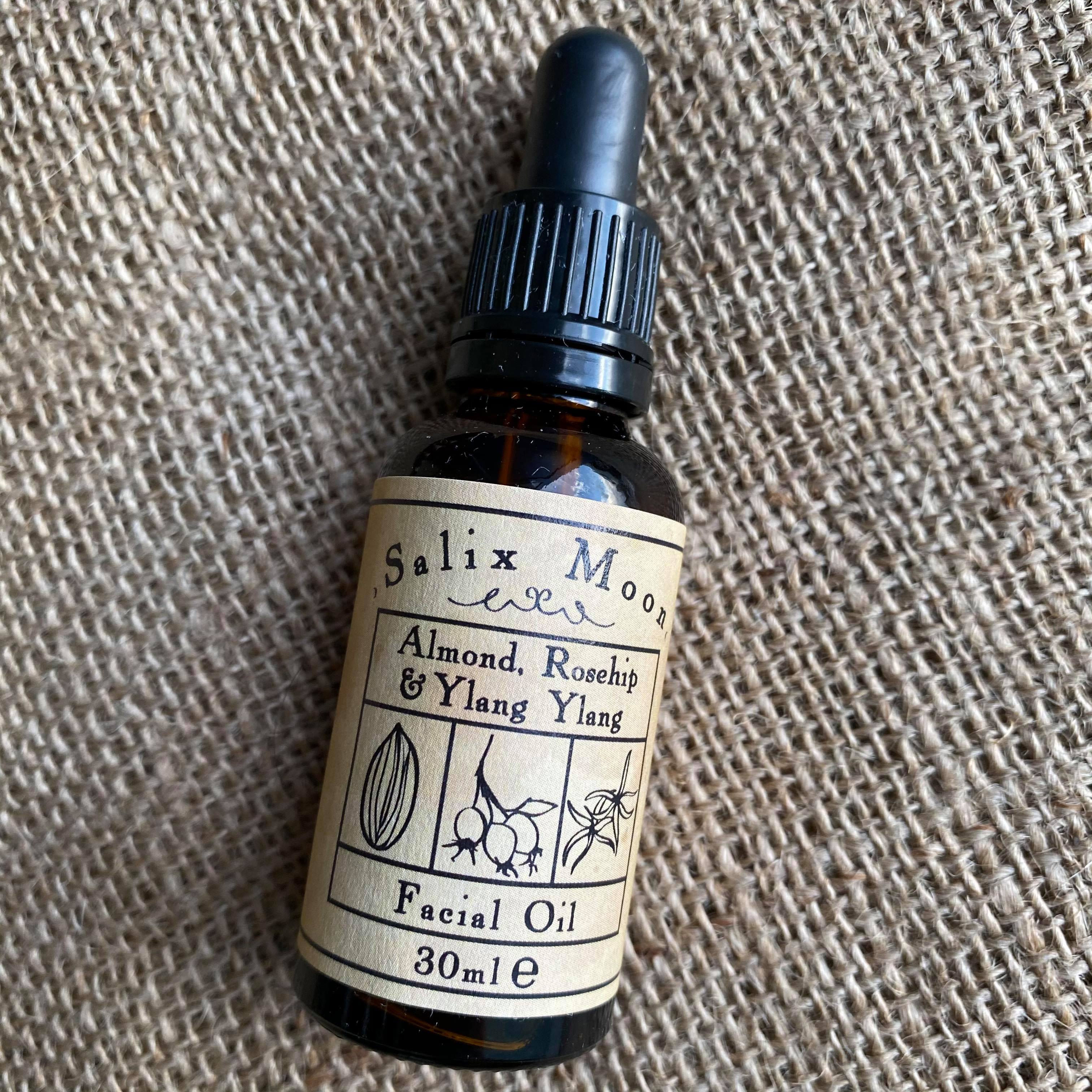 Salix Moon Apothecary Facial Oil - Almond, Rosehip & Ylang Ylang