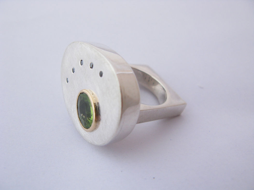 Diamants negres i Olivina