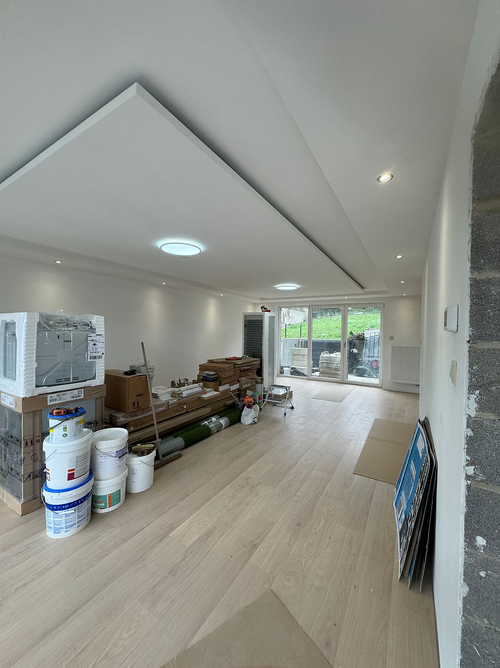 Installation de cloisons et faux plafonds sur mesure