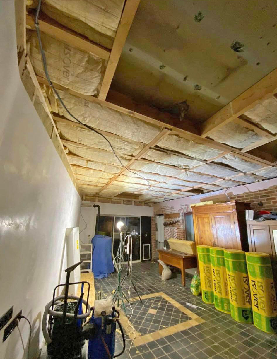 Plafond décoratif d’atelier_bureau