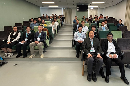Group Photo.jpg