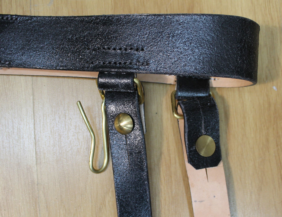 Miniature : Ceinturon porte-sabre d'Officier en tenue de campagne