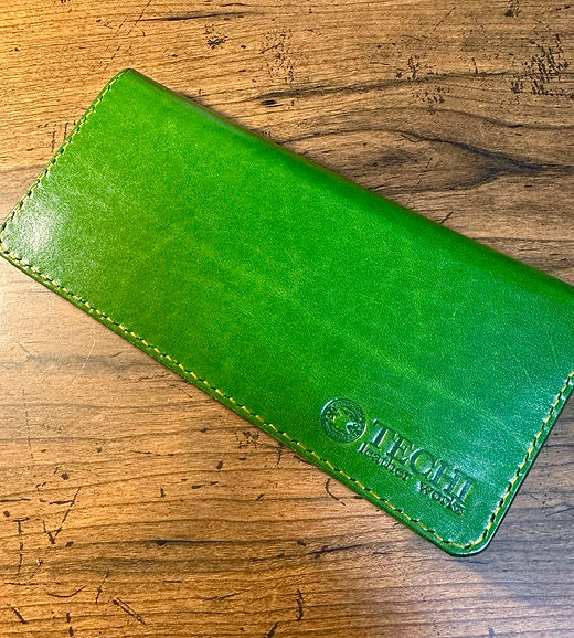 L字ファスナーウォレット　ルガトショルダー　グリーン 公式サイト・薬院本店限定/ルガトショルダー／L字財布[sokunou] ｜革鞄