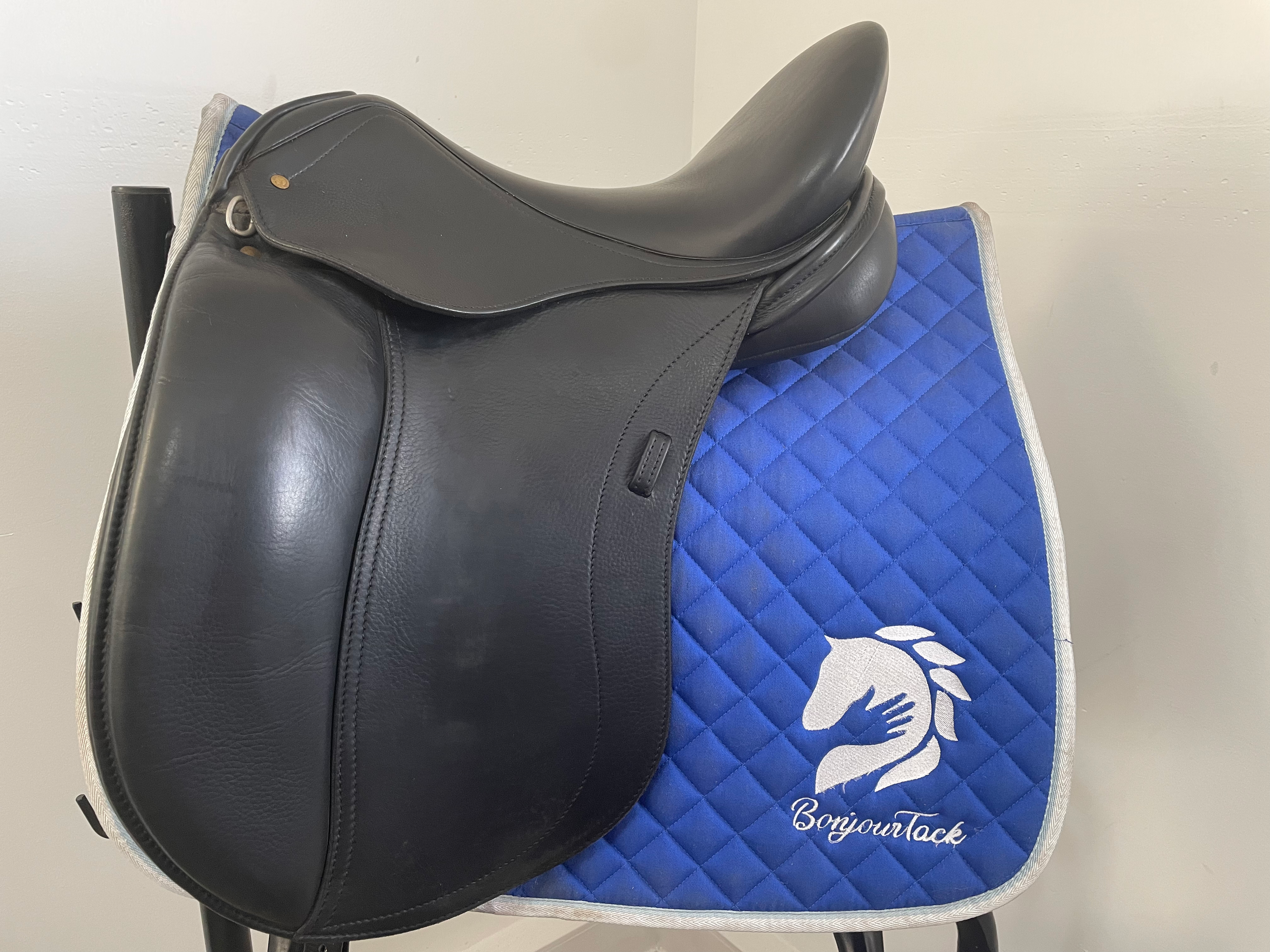 17.5” Schleese wave - 2011 - adaptree adjustable medium wide tree