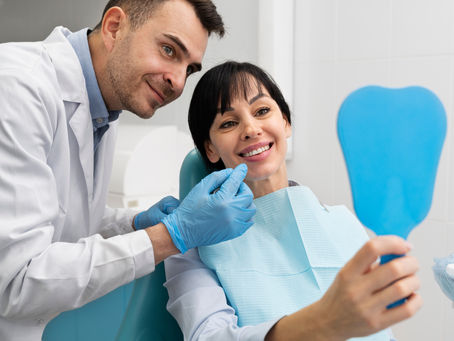 Salud bucodental, prótesis e implantes
