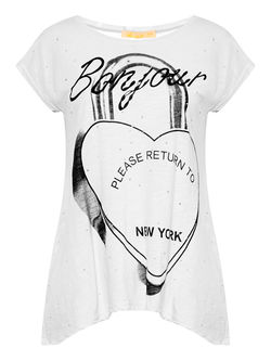 Graphic tee