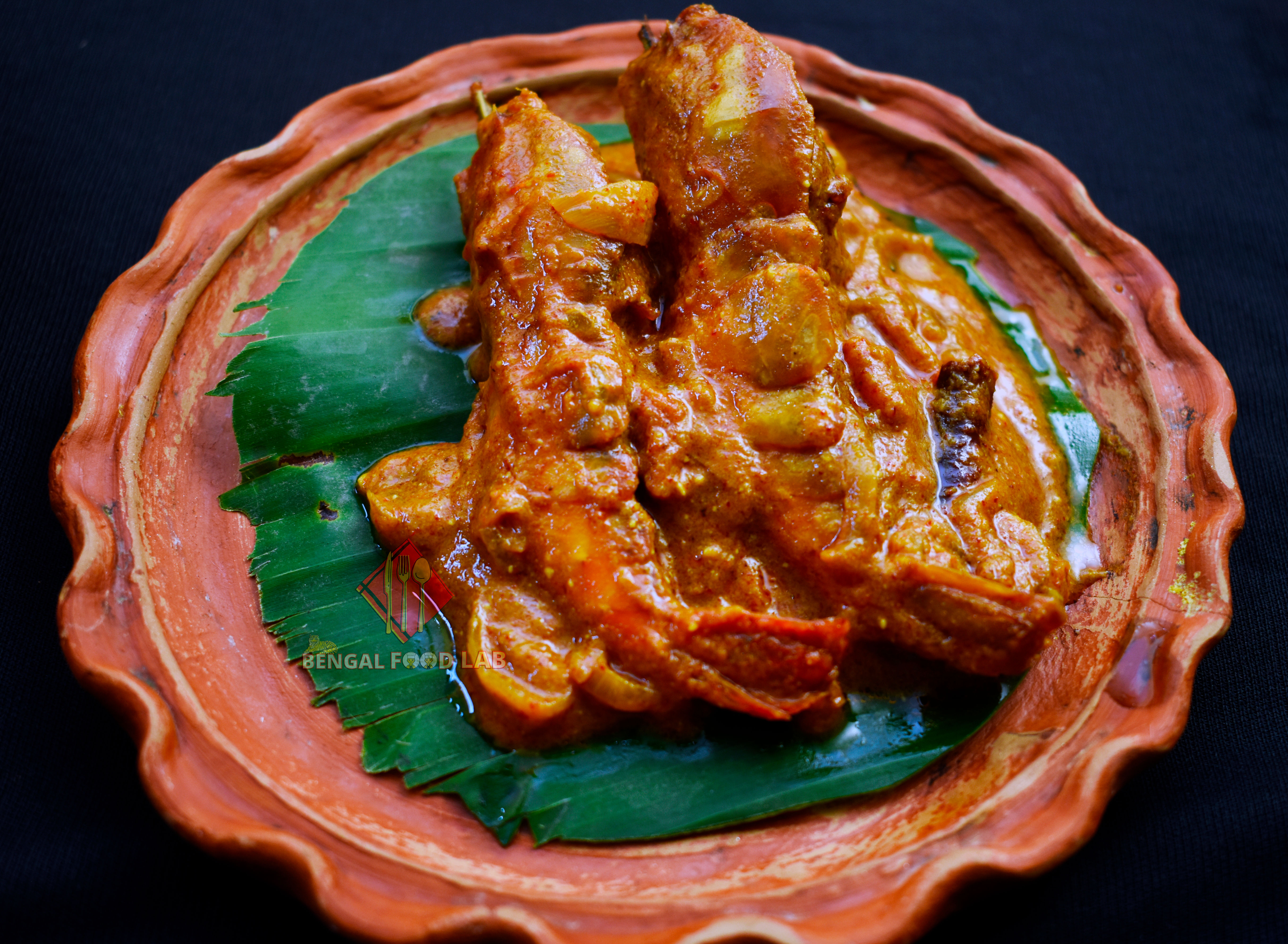 GOLDA CHINGRI MALAIKARI