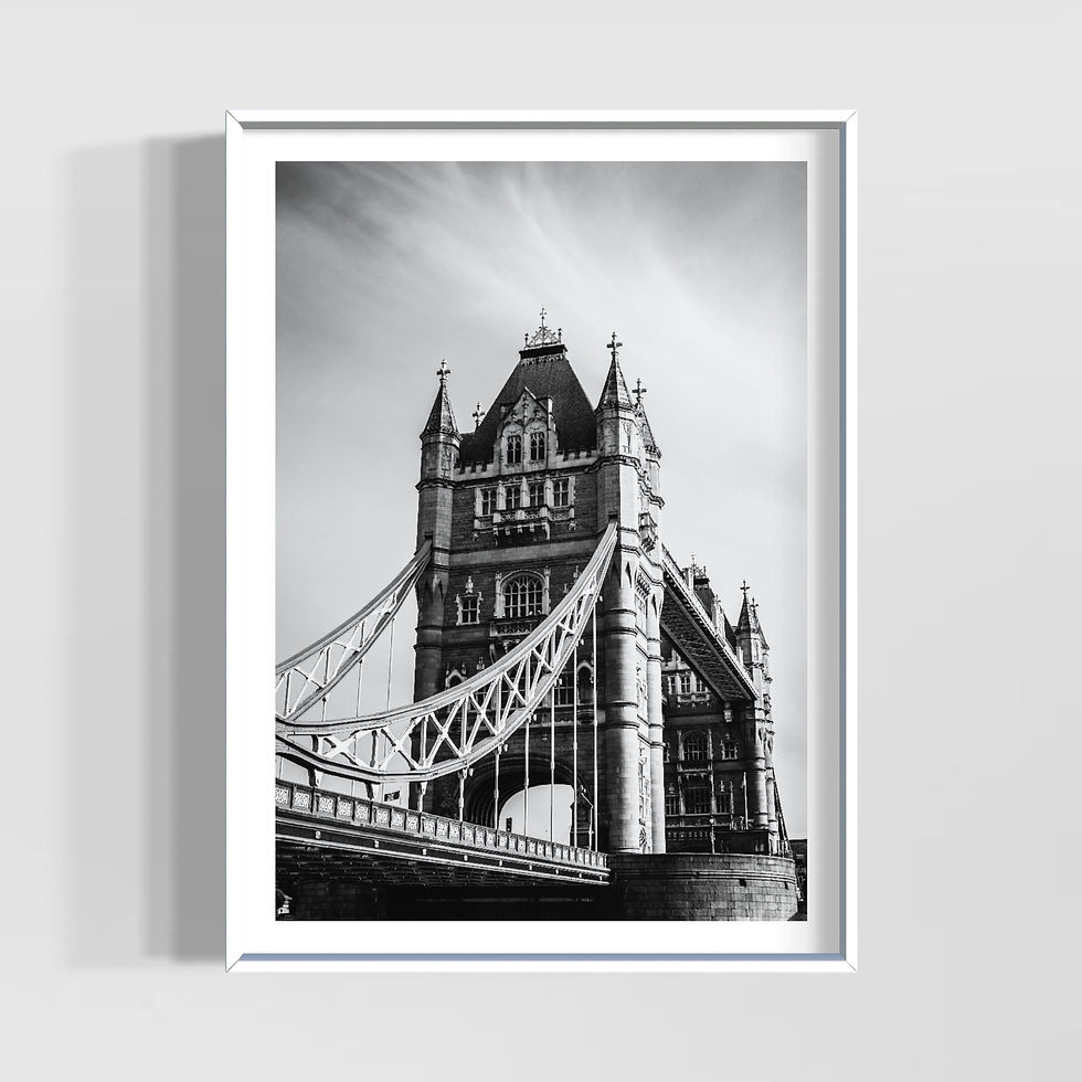 Küçük resim: Tower Bridge siyah beyaz mimari fotoğraf poster tablo Londra beyaz çerçeveli görünüm