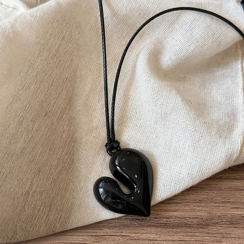 Thumbnail: The Rosalie – Heart Pendant Necklace