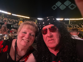 Carmen and Mike Derby at the Children's Miracle Network fundraiser.