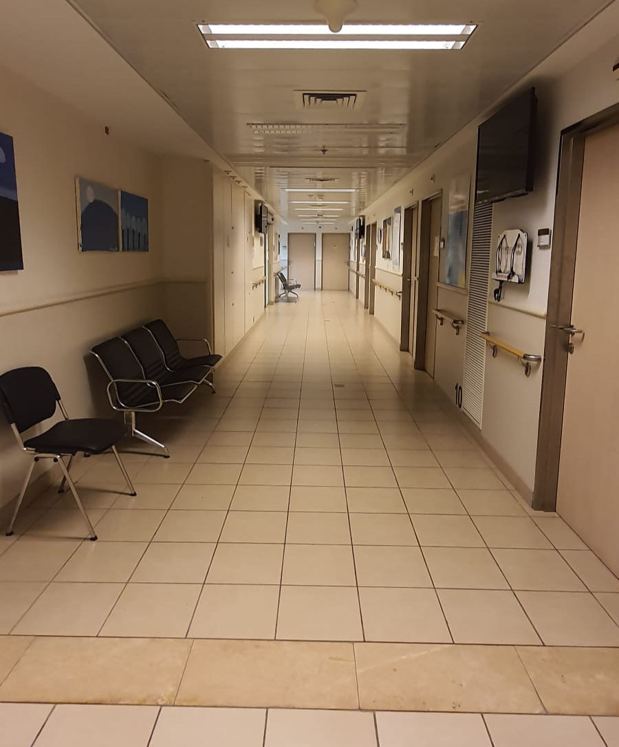 מסדרון בית חולים