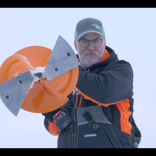Professional Angler Steve Pennaz joins Team RAZR
