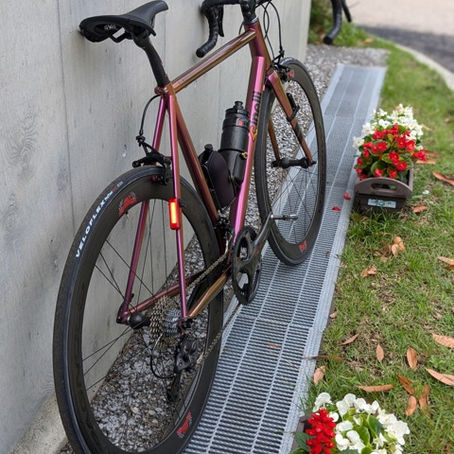 明日8/7（水）は臨時休業します。