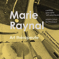 Les outils montrés permettent de créer pour mieux exprimer ses émotions grâce à l'Art thérapie.