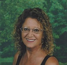 Lea-Levin-portrait-001-211x300.jpg
