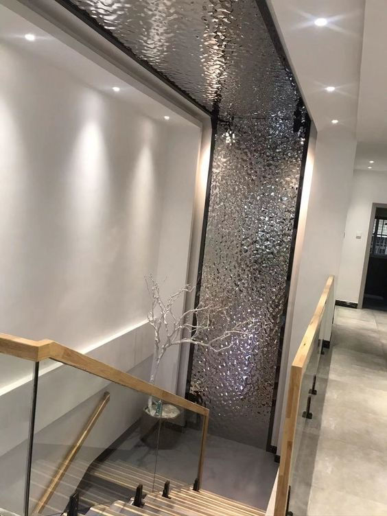 Indexkép: Ezüst Hullám PVC Falpanel