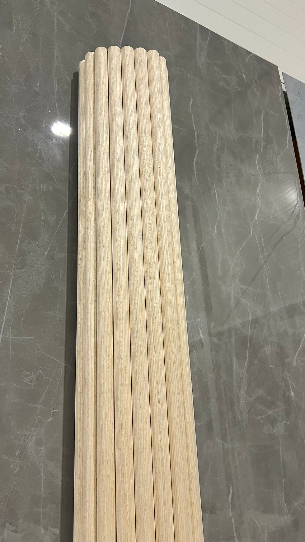 Indexkép: Tölgy Hajlítható Lamellás Panel - 270x30 cm