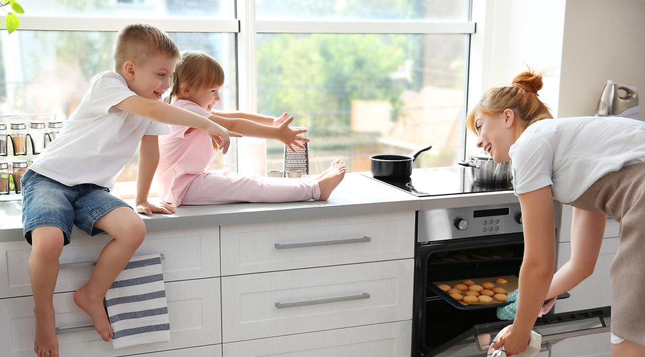 Family in the Kitchen