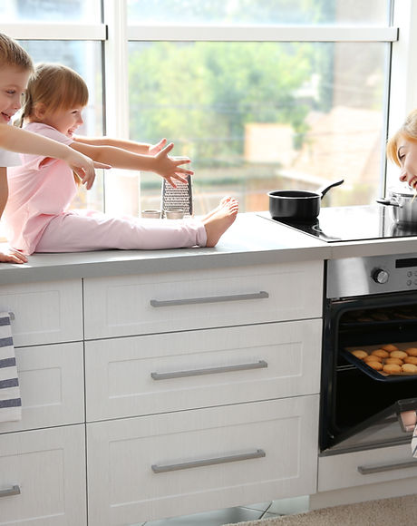 Family at the Kitchen