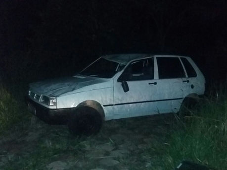 Um capotamento aconteceu na estrada Justino de Andrade que liga Emilianópolis a Presidente Bernardes
