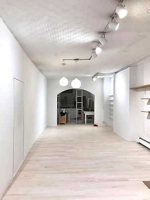 Interior.jpg