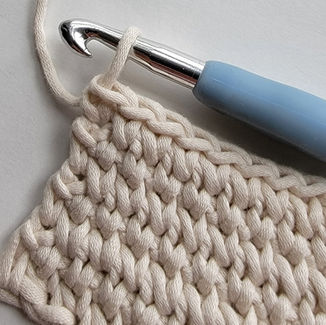 How to Crochet the Knit Stitch| Photo & Video Tutorial