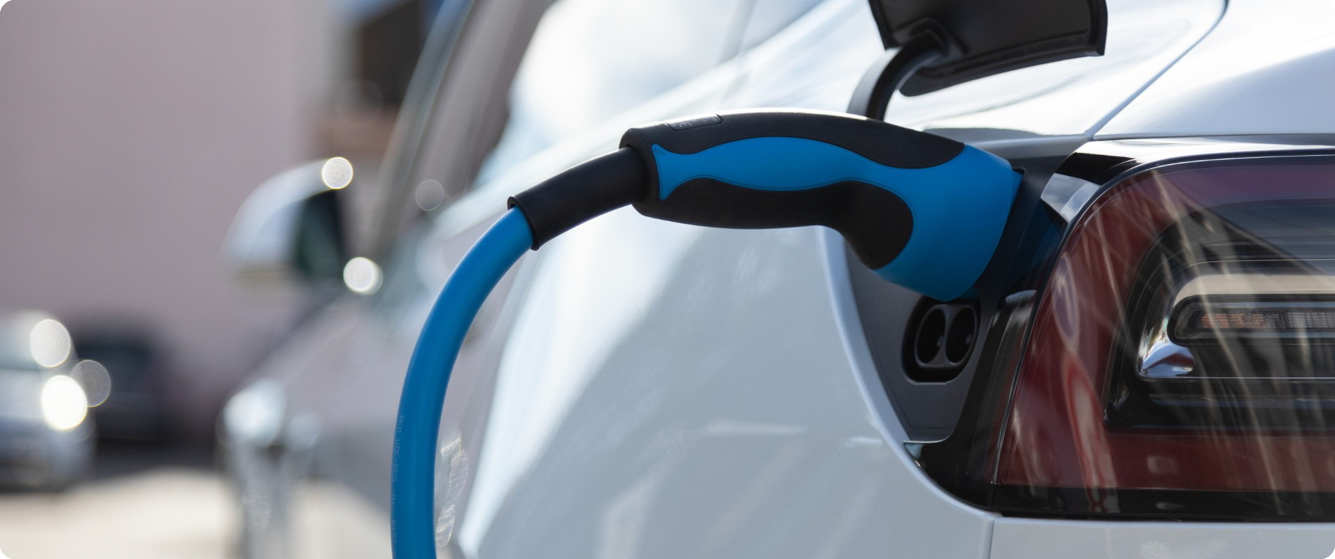 EV Charger Installation in Delray Beach: What You Need to Know Before You Call — Division 16 Electric Company