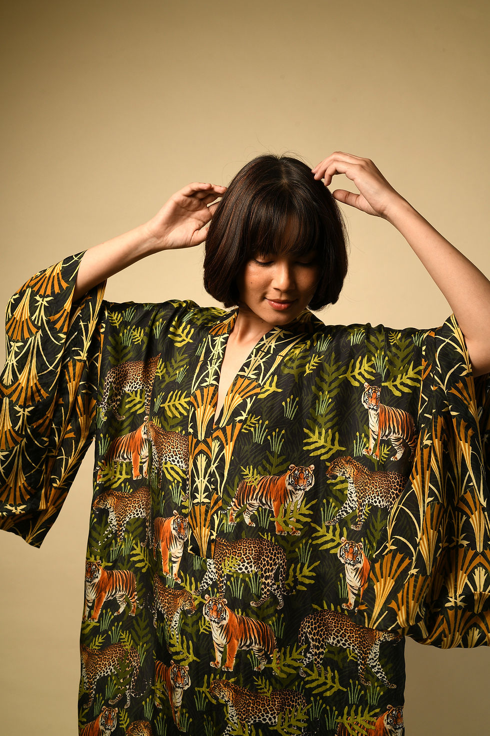 Thumbnail: Meridian Kaftan