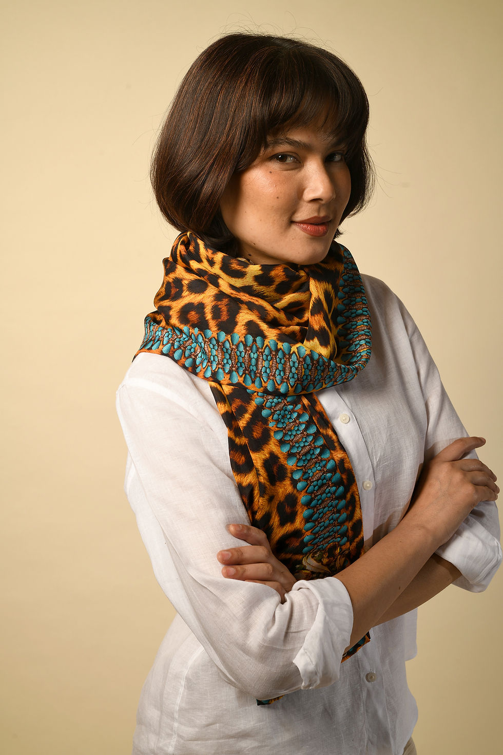 Thumbnail: Ngwe Leopard Silk Stole