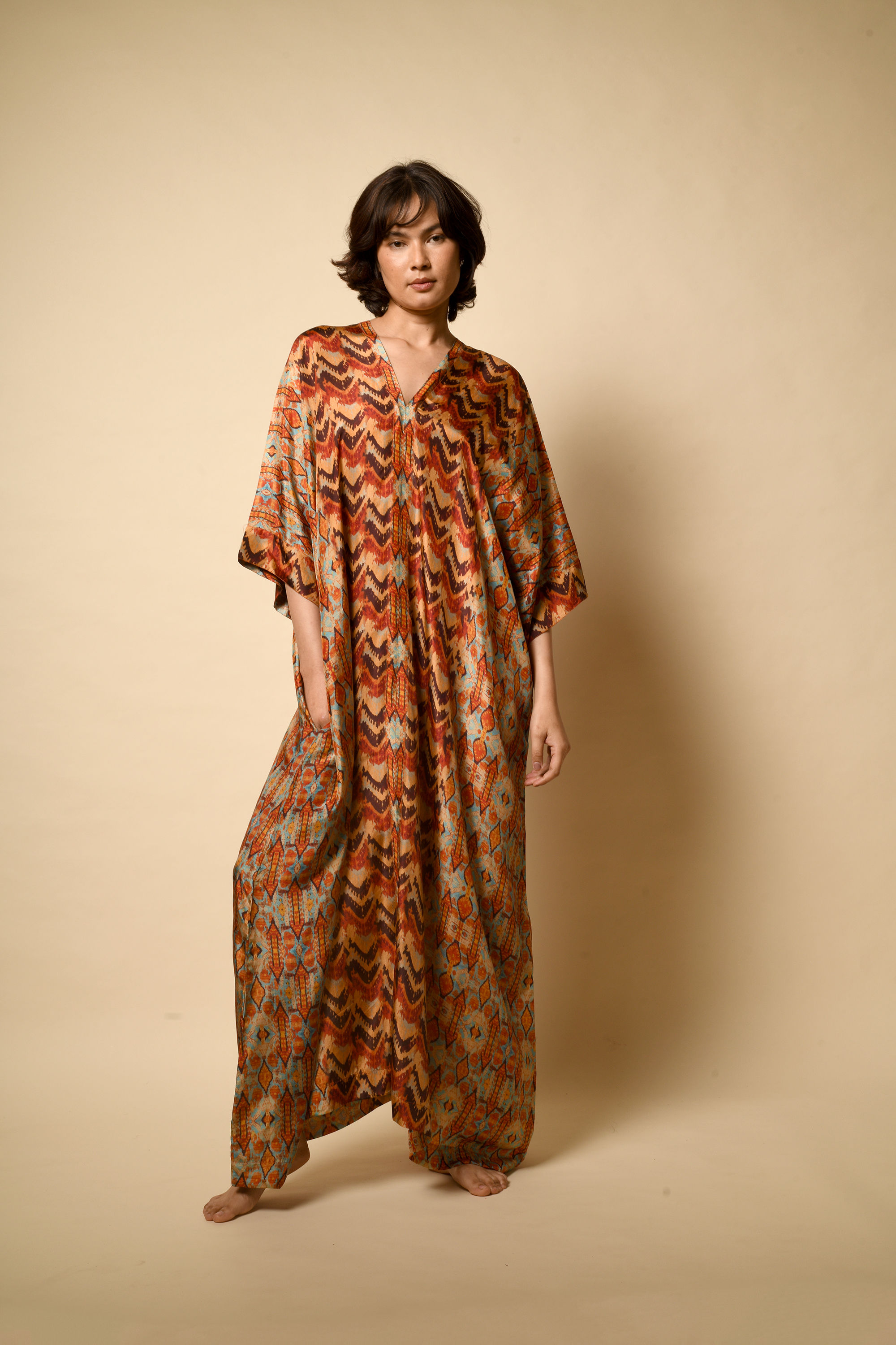 Lisboa V-Neck Kaftan