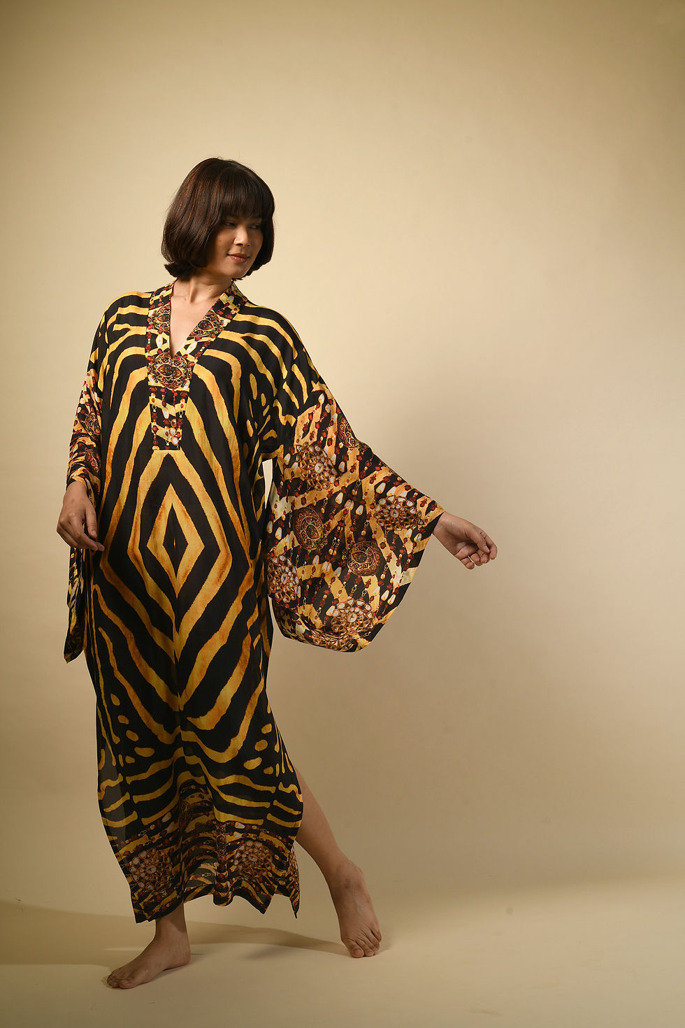 Thumbnail: Ngorongo Tiger Kaftan
