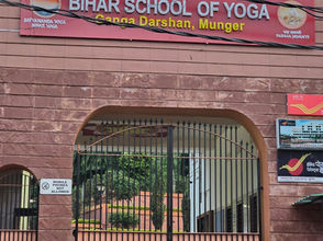 Yoga and Ashram Life: Embracing Simplicity and Self-Discovery-2024
