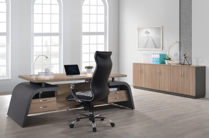 Thumbnail: Ferano Director Table