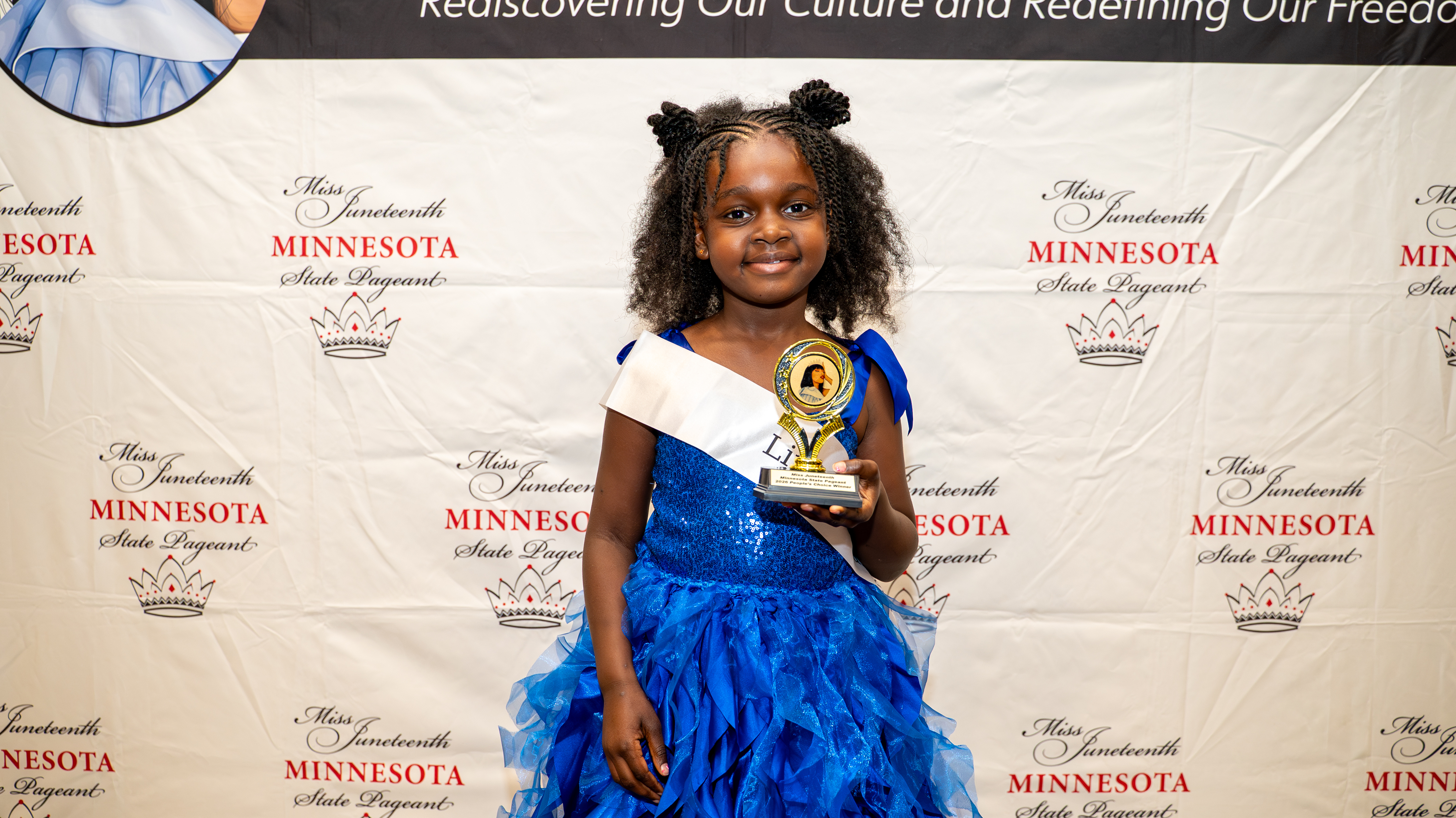 Asmara with her trophy