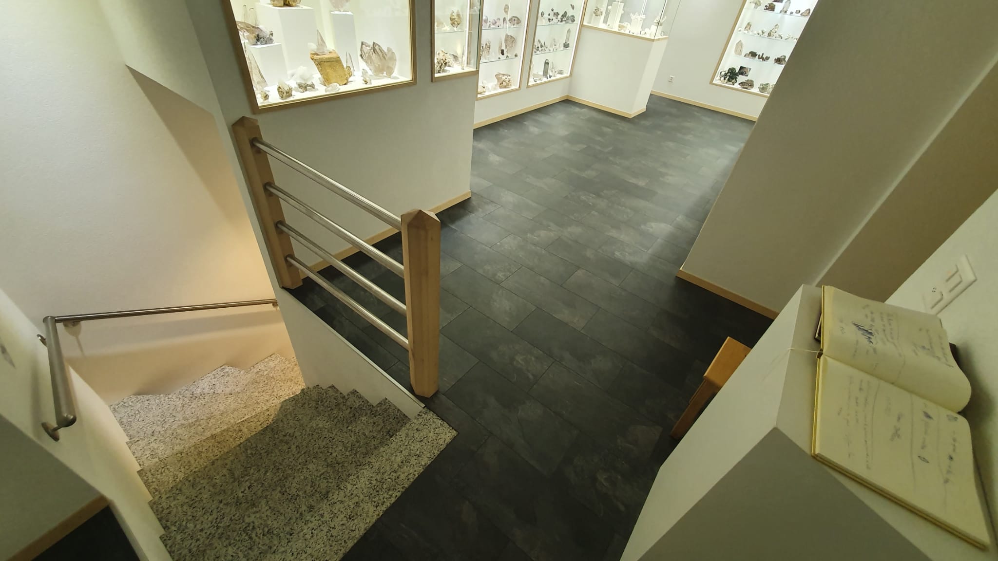 © Schweizer Strahler Museum Werner Schmidt im Wallis