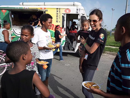 Casi Puertoriqueña, Casi Chef