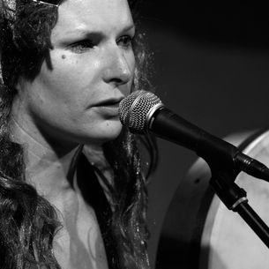 La petite histoire de la chanson à textes..."Mon paìs", par Zine