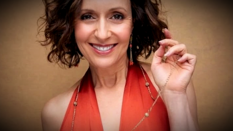 Talking With - Vocal Media Interviews Dana Lyn Baron about Betty & Mary