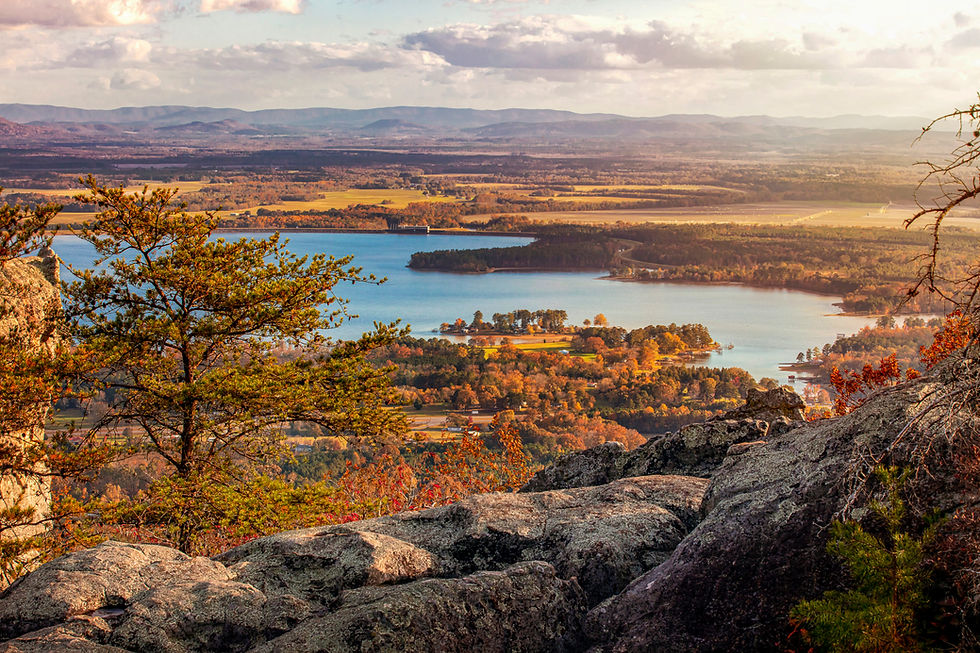 Outdoor enthusiasts and Nature lovers will find plenty of activities and rewarding views in North Alabama. Photo Credit: Scott Baker for Alabama Mountain Lakes
