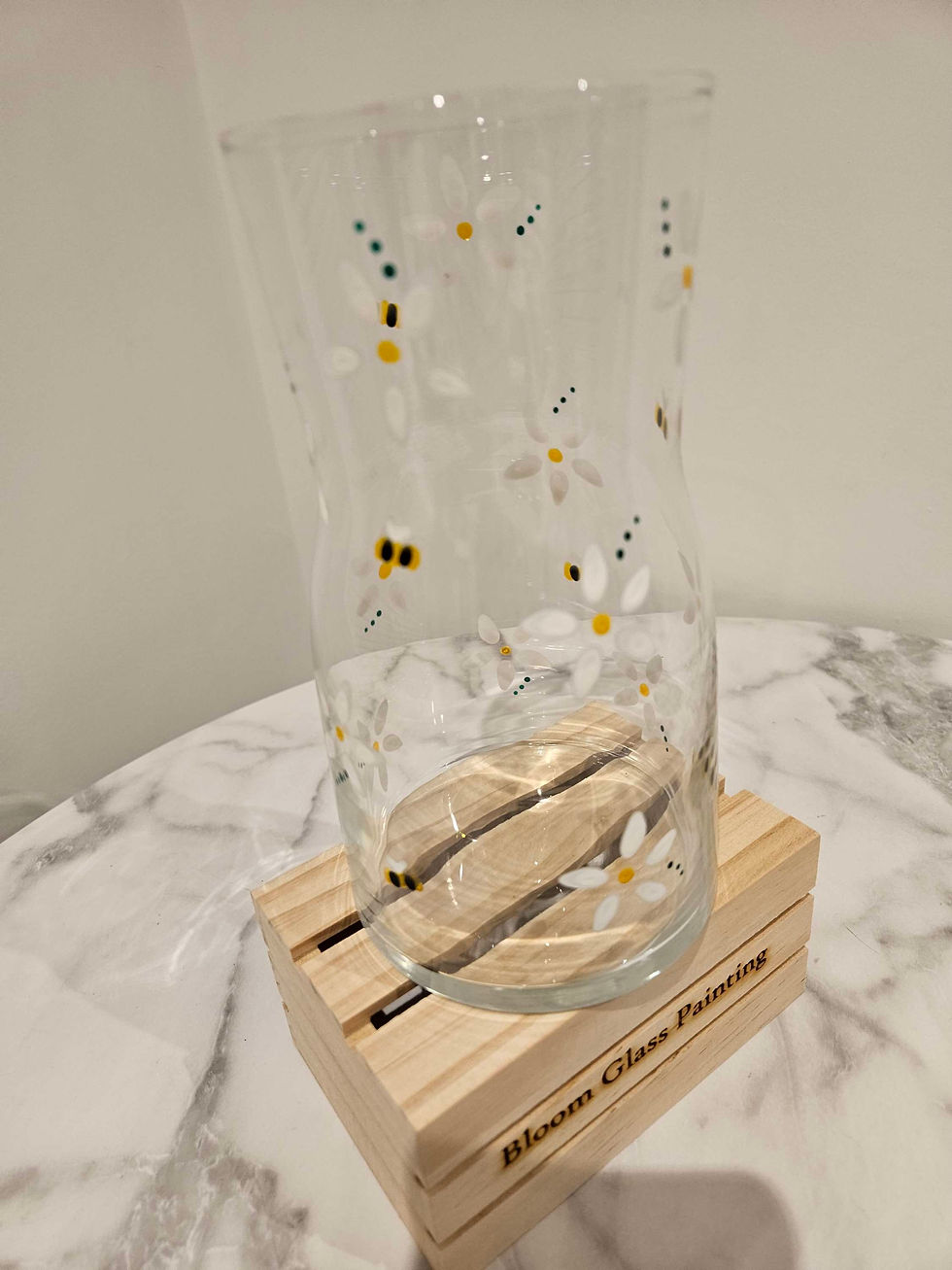 Thumbnail: Hand Painted Vase 17cm - Daisies 