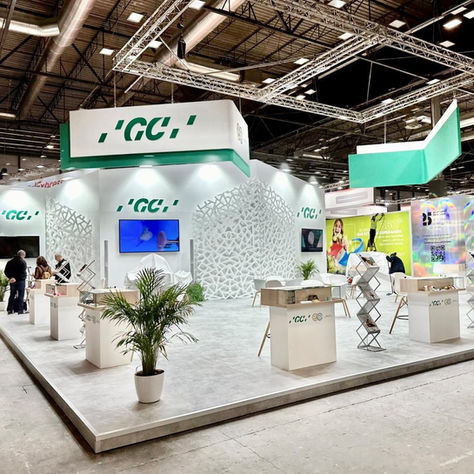 STANDS DE DISEÑO DiP_GC DENTAL EXPODENTAL