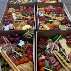 Grazing Boxes for Large Events