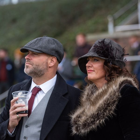 12th November: Peak Cap & Pearls Raceday