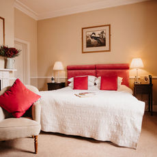 The Boars Head | Handpicked Local