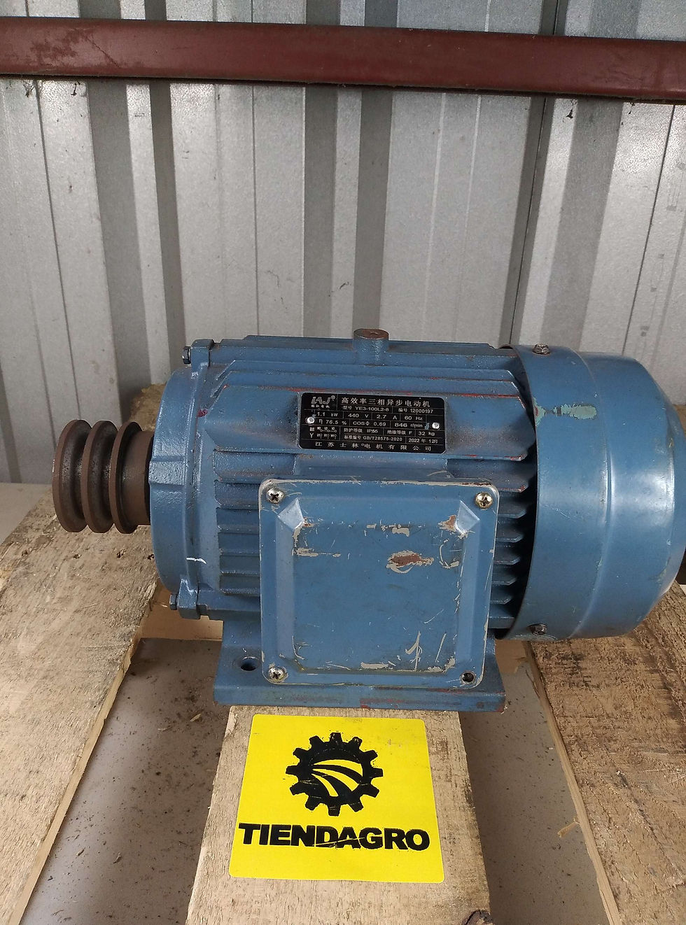 Miniatura: Motor Electrico Jiangsu shilin 846RPM VOLT440