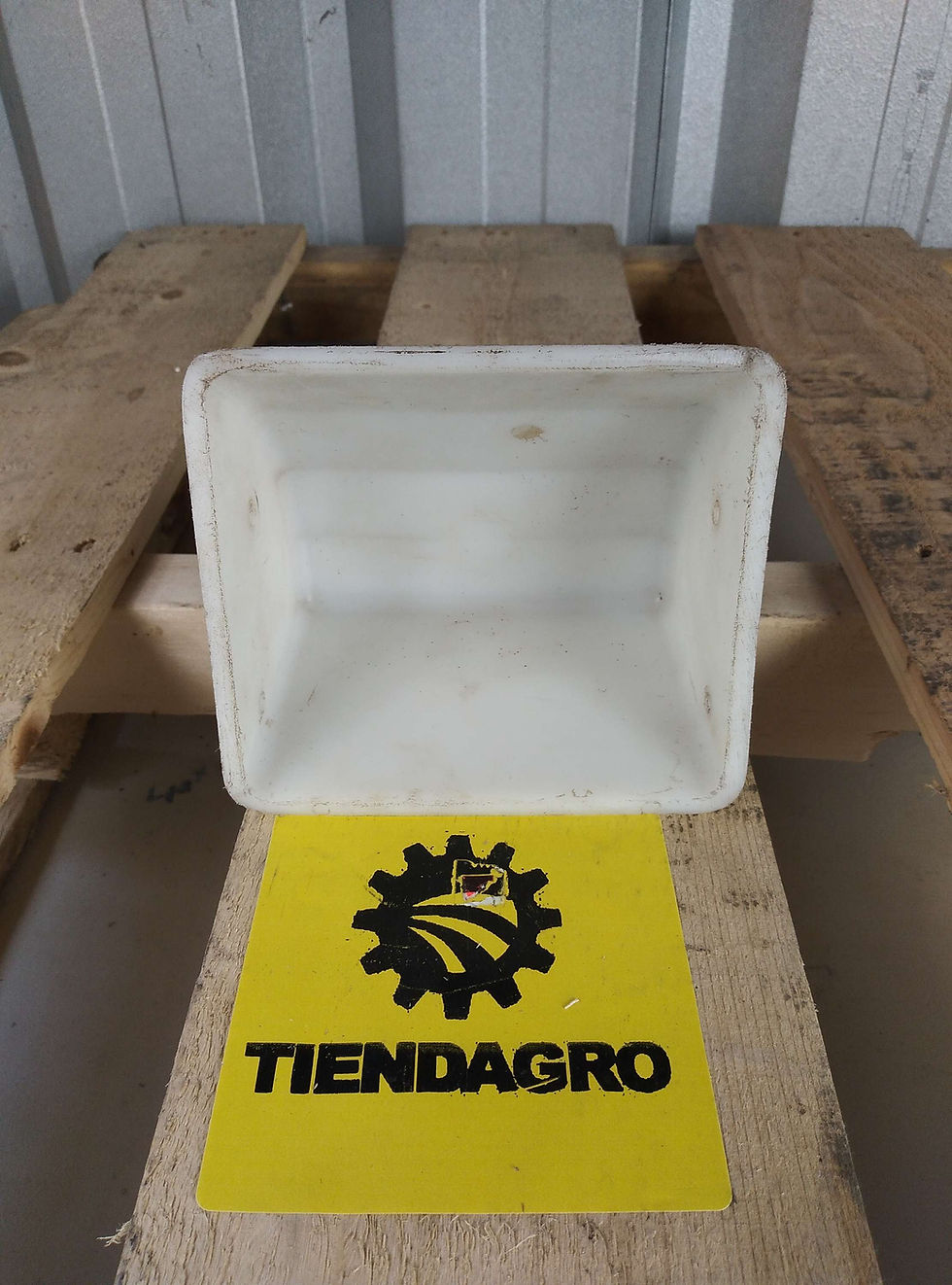 Miniatura: Cangilón Tapco 5x4 CCHD  (perforado laterales) Made in USA