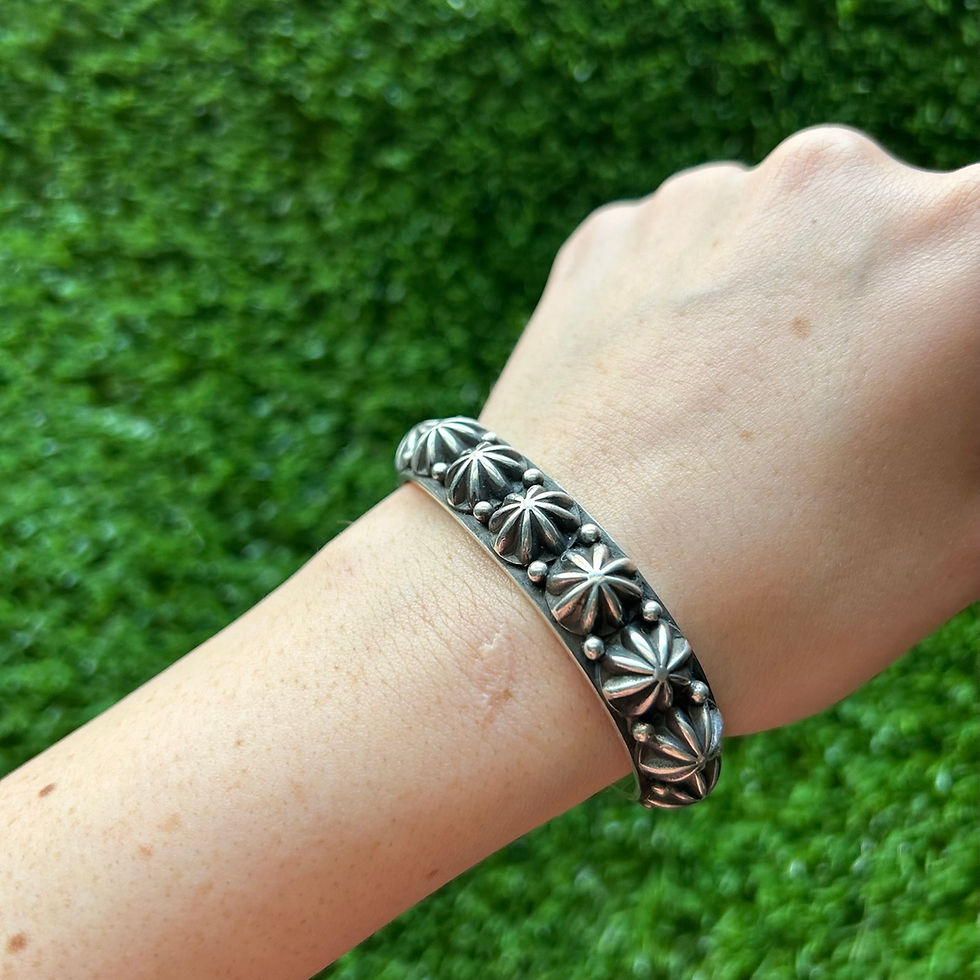 Thumbnail: M/LG Star Stud Sterling Silver Cuff Handmade by Navajo Happy Piasso