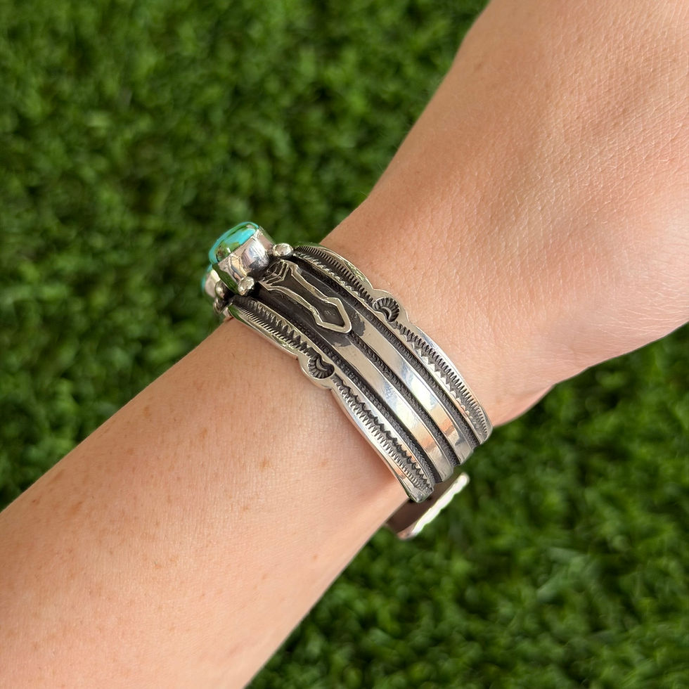 Thumbnail: SM Sonoran Gold Turquoise 3-Stone Scalloped Cuff Handmade Navajo Happy Piasso