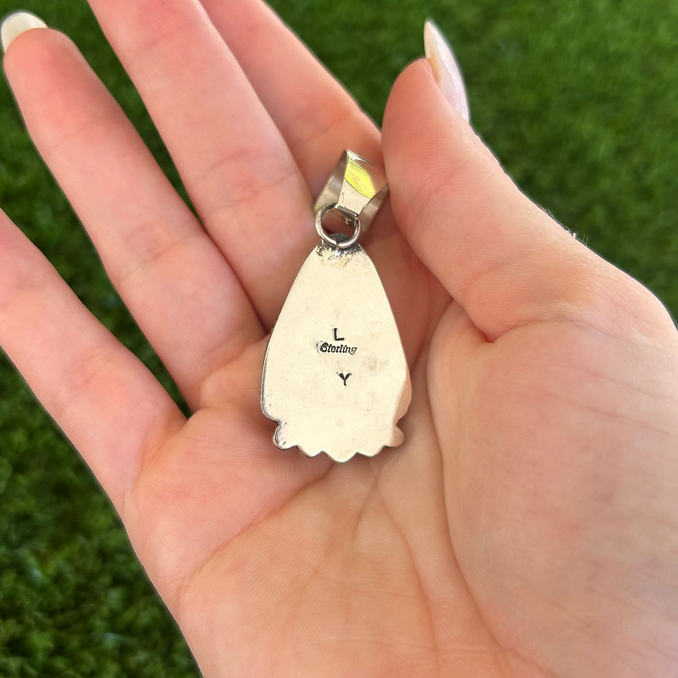 Miniature : MD Sugilite Freeform Triangle Twistwire Pendant Handmade by Navajo Linda Yazzie