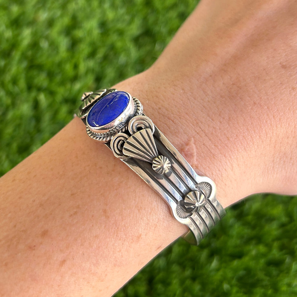 Thumbnail: Lapis Lazuli Scalloped Edge 3D Cuff Handmade Navajo John Nelson